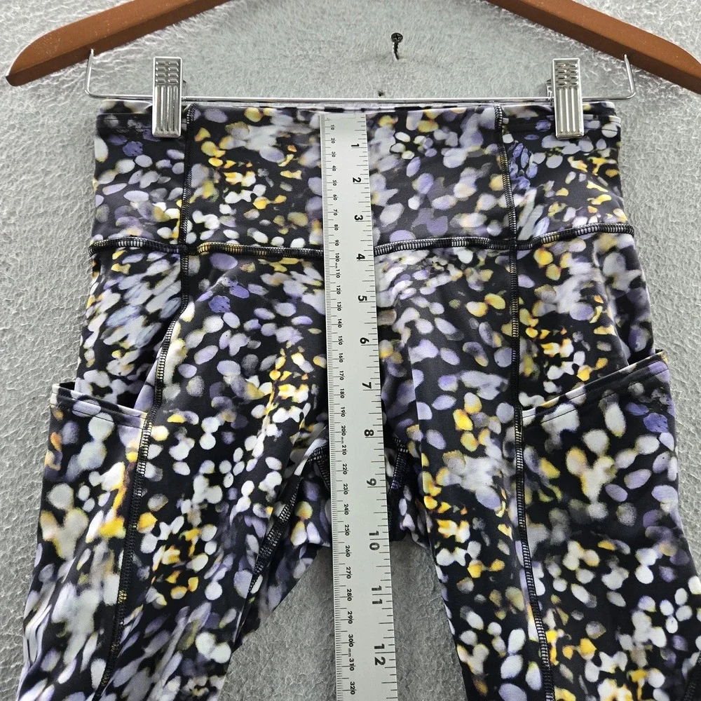 Lululemon‎ Women Activewear Pants 4 Black Floral Fast Free Crop II Yoga Legging